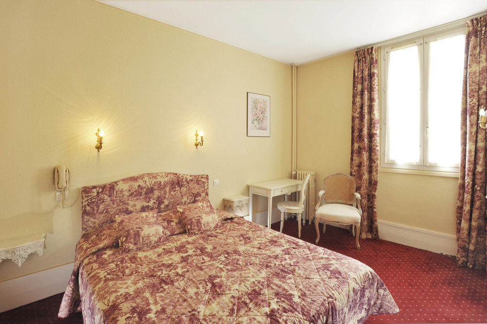 A L'Hotel Des Roys Versailles Exteriör bild